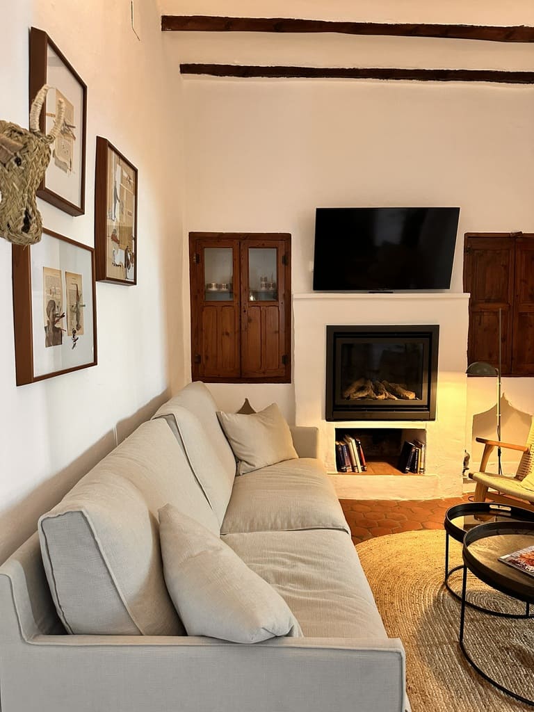 Sala de estar en casa vacacional Polop - La Calma
