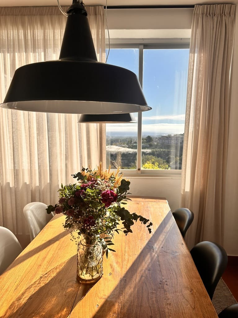 Comedor casa vacacional Polop - La Calma